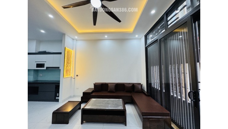 Bán nhà Mỗ Lao 5 tầng, mặt tiền RỘNG 5m, Ô TÔ đỗ cửa - kinh doanh, view HỒ